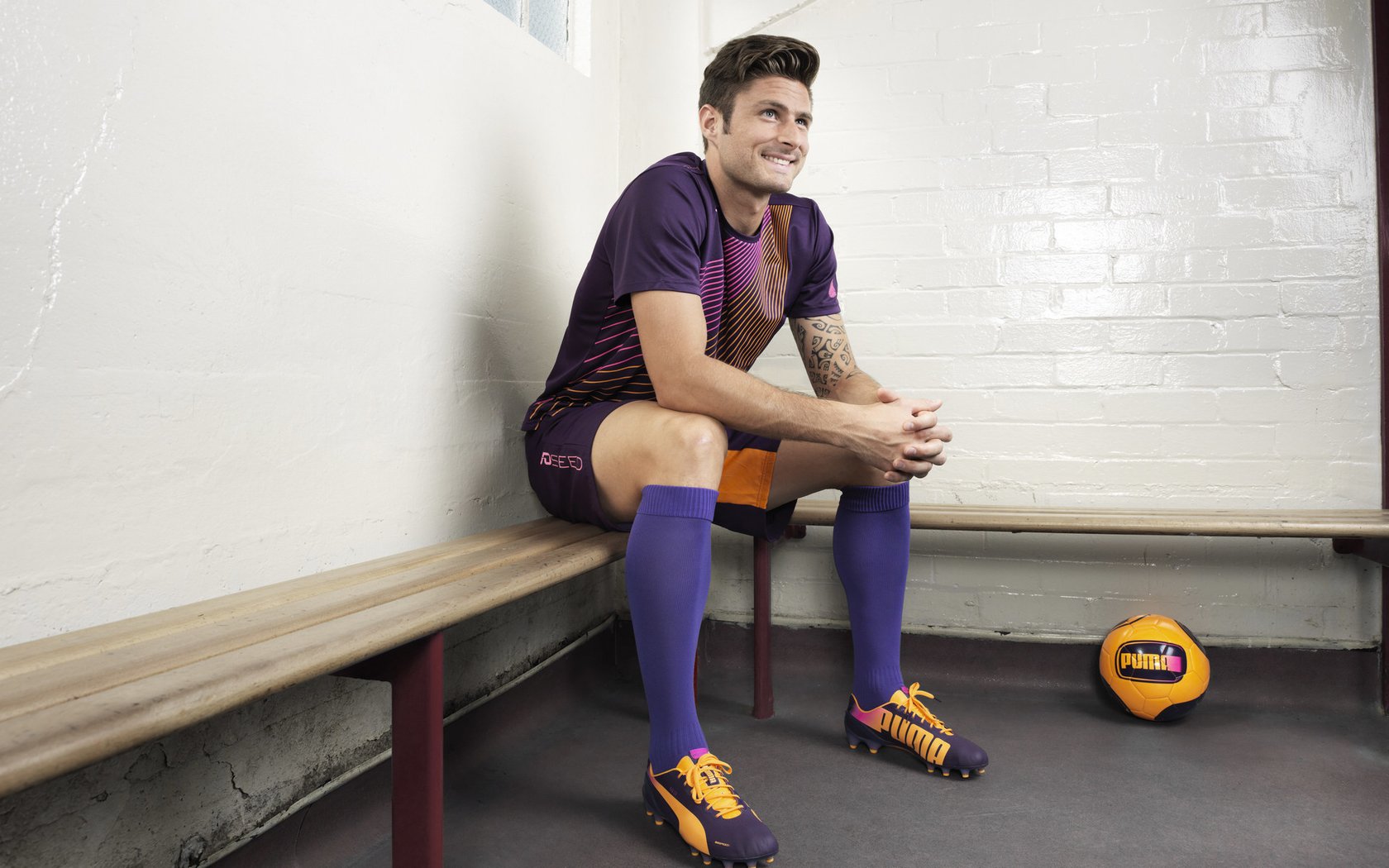 澳大利亚青训项目的成功推动新一代球员走向世界舞台,澳大利亚足球青训